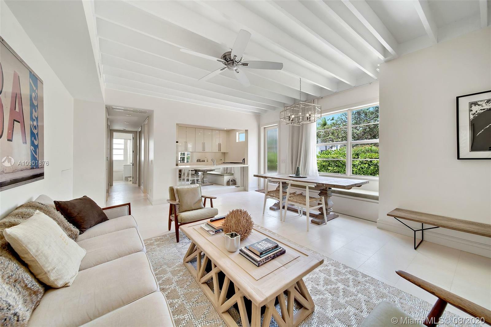 Property Photo: 501 12th St 1 FL 33139
