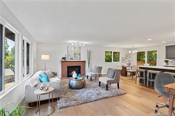 Property Photo:  18911  25th Avenue SE  WA 98012 