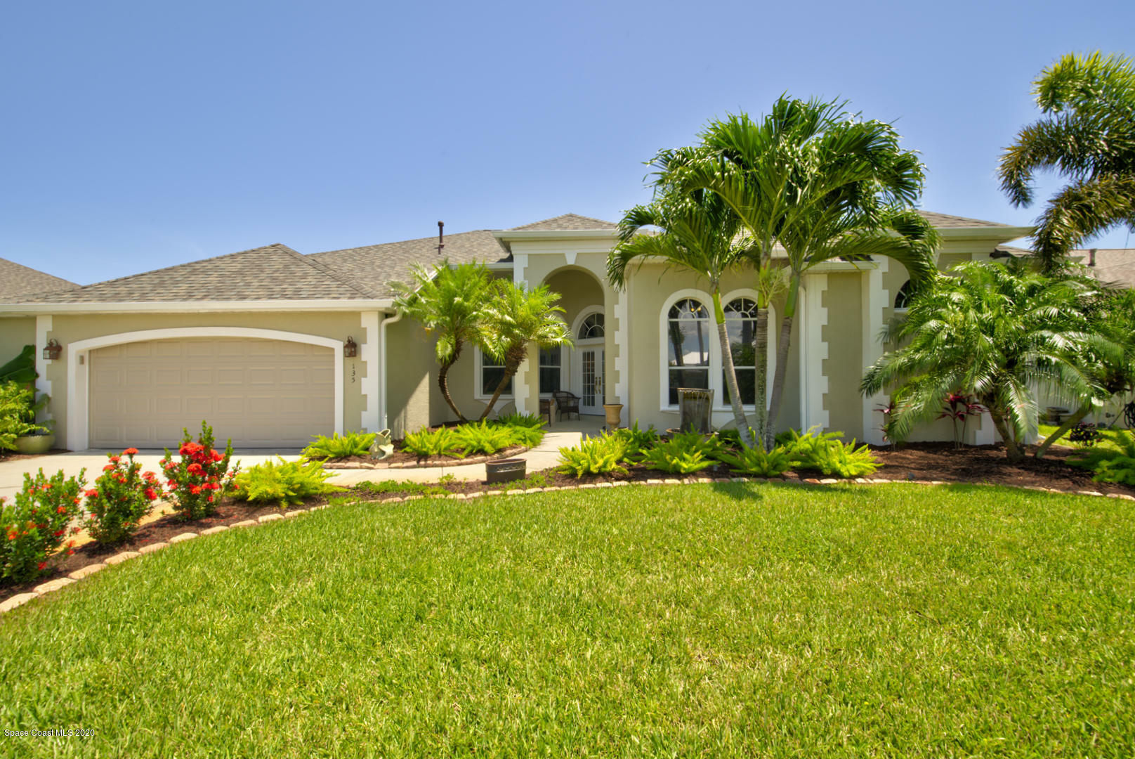 Property Photo:  135 Cambridge Court  FL 32903 