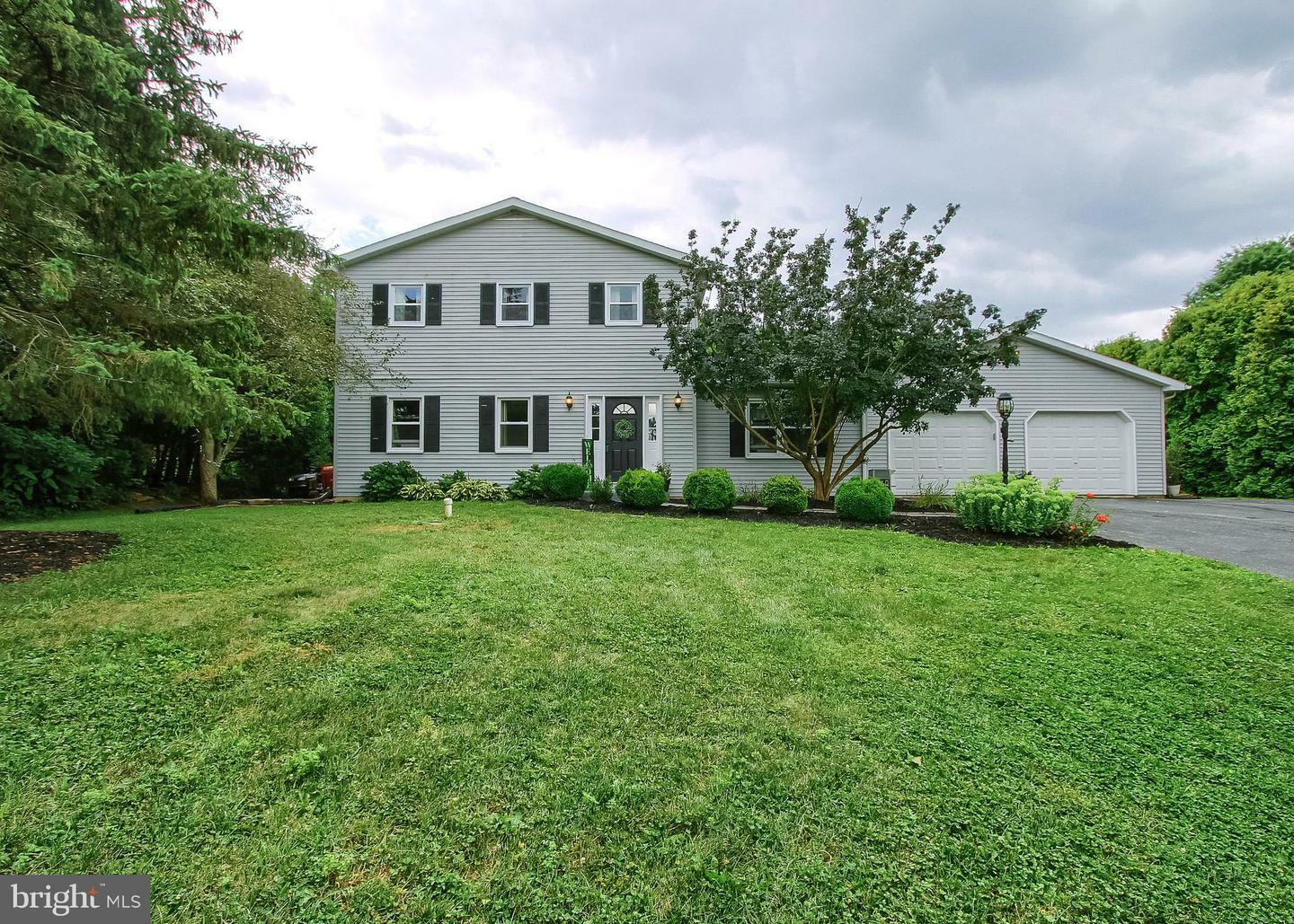 Property Photo: 219 Crooked Hill Road PA 17036