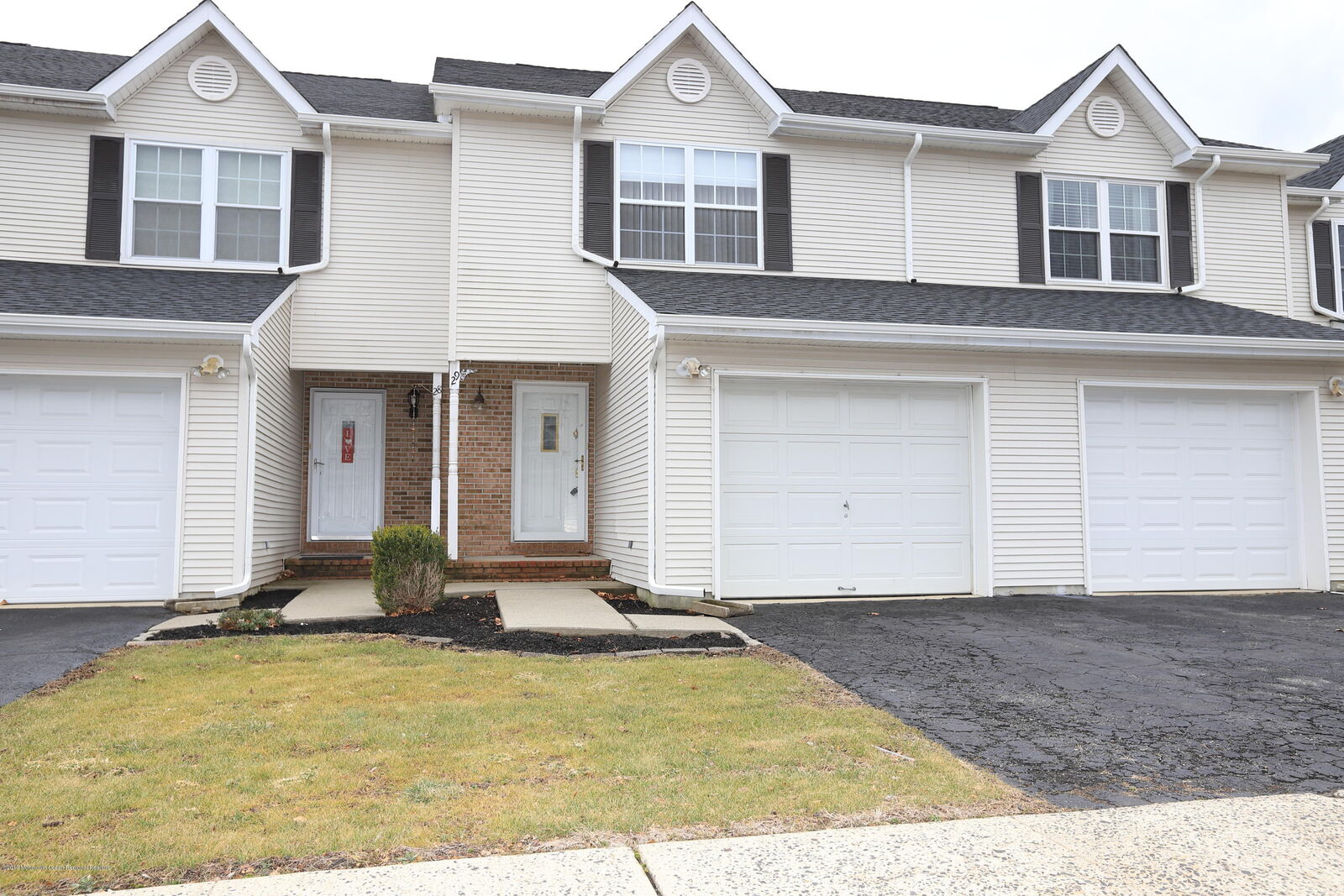 Property Photo:  29 Lorenzo Court  NJ 07747 