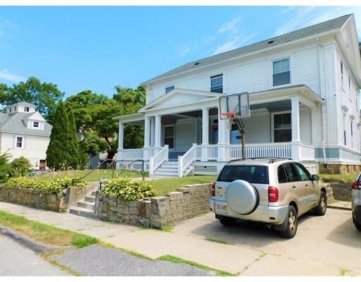 Property Photo:  32 Windsor St  MA 01605 