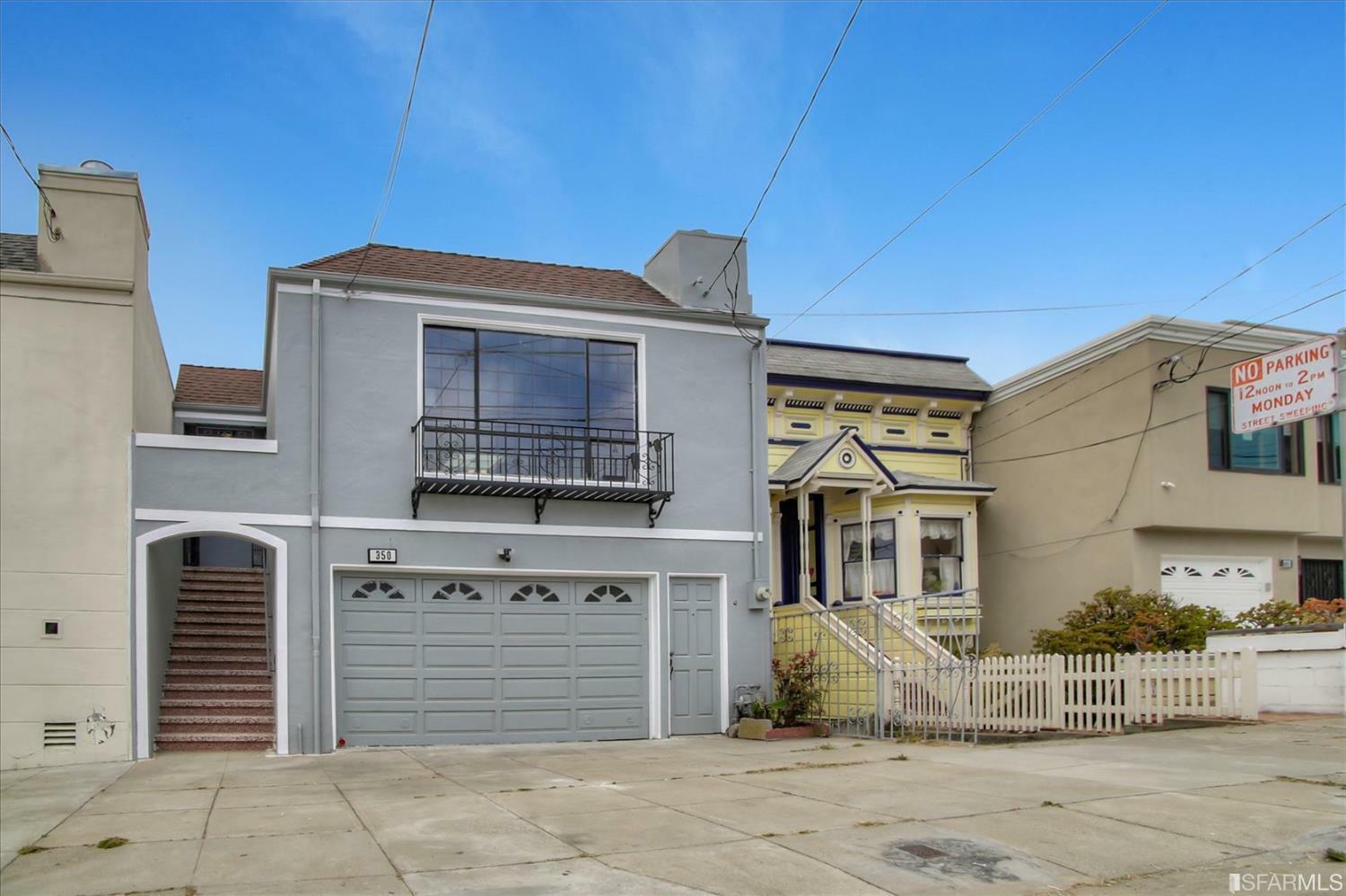 Property Photo:  350 Munich Street  CA 94112 