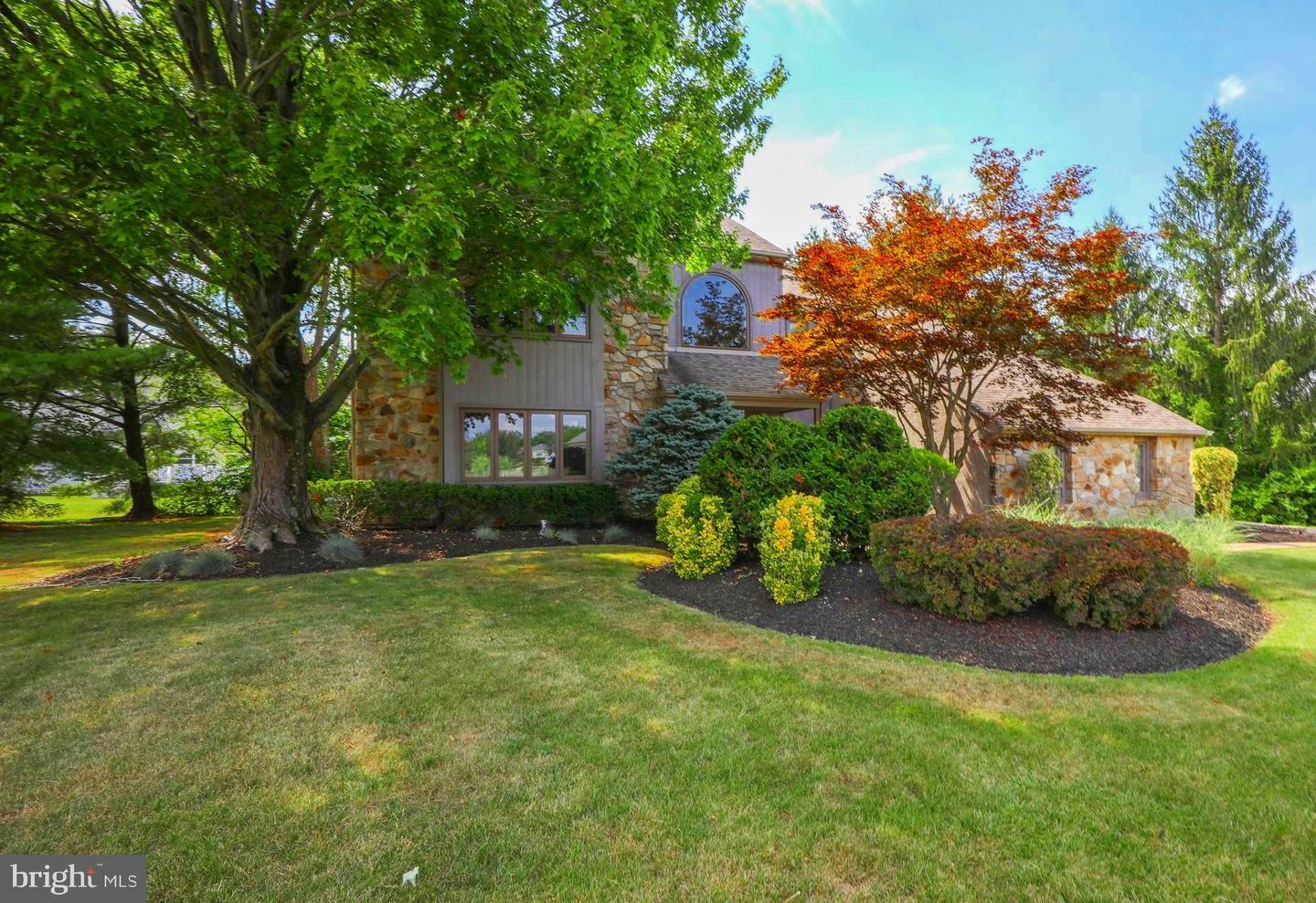 Property Photo:  629 Remington Drive  PA 19067 