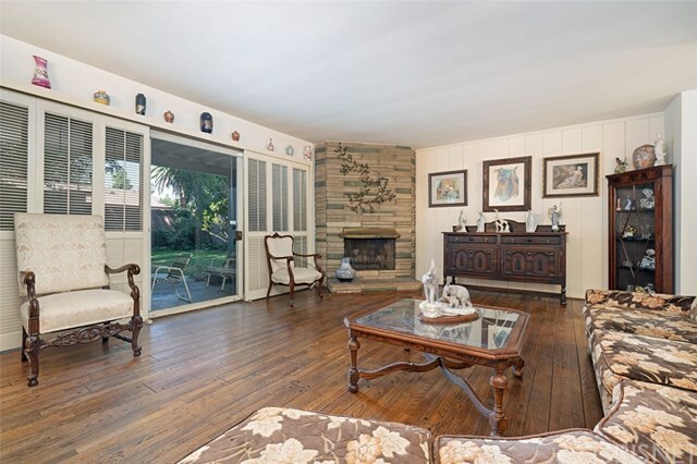 Property Photo: 13601 Delano Street CA 91401