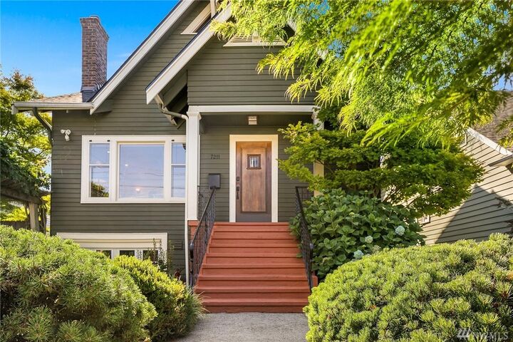 Property Photo: 7211 2nd Avenue NW WA 98117