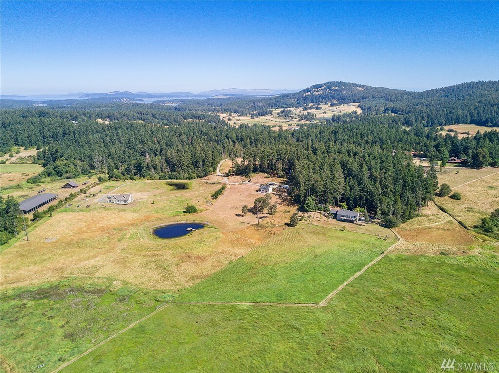 Property Photo:  285 Red Fox Lane  WA 98250 