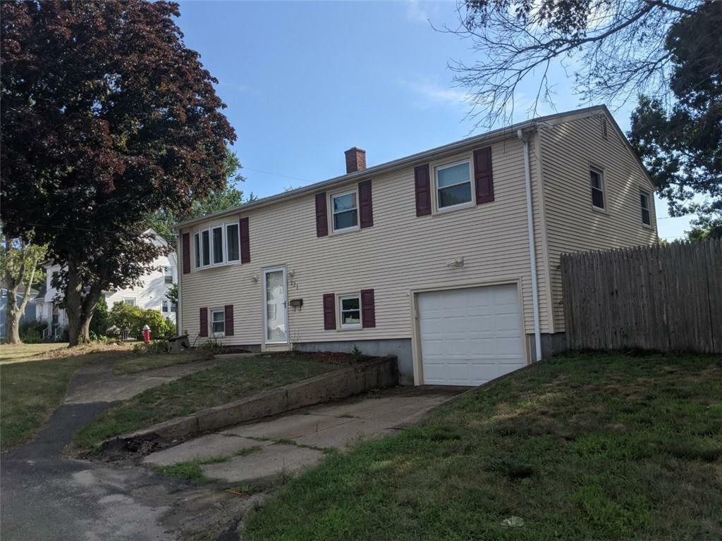 Property Photo:  121 Tidewater Dr  RI 02889 