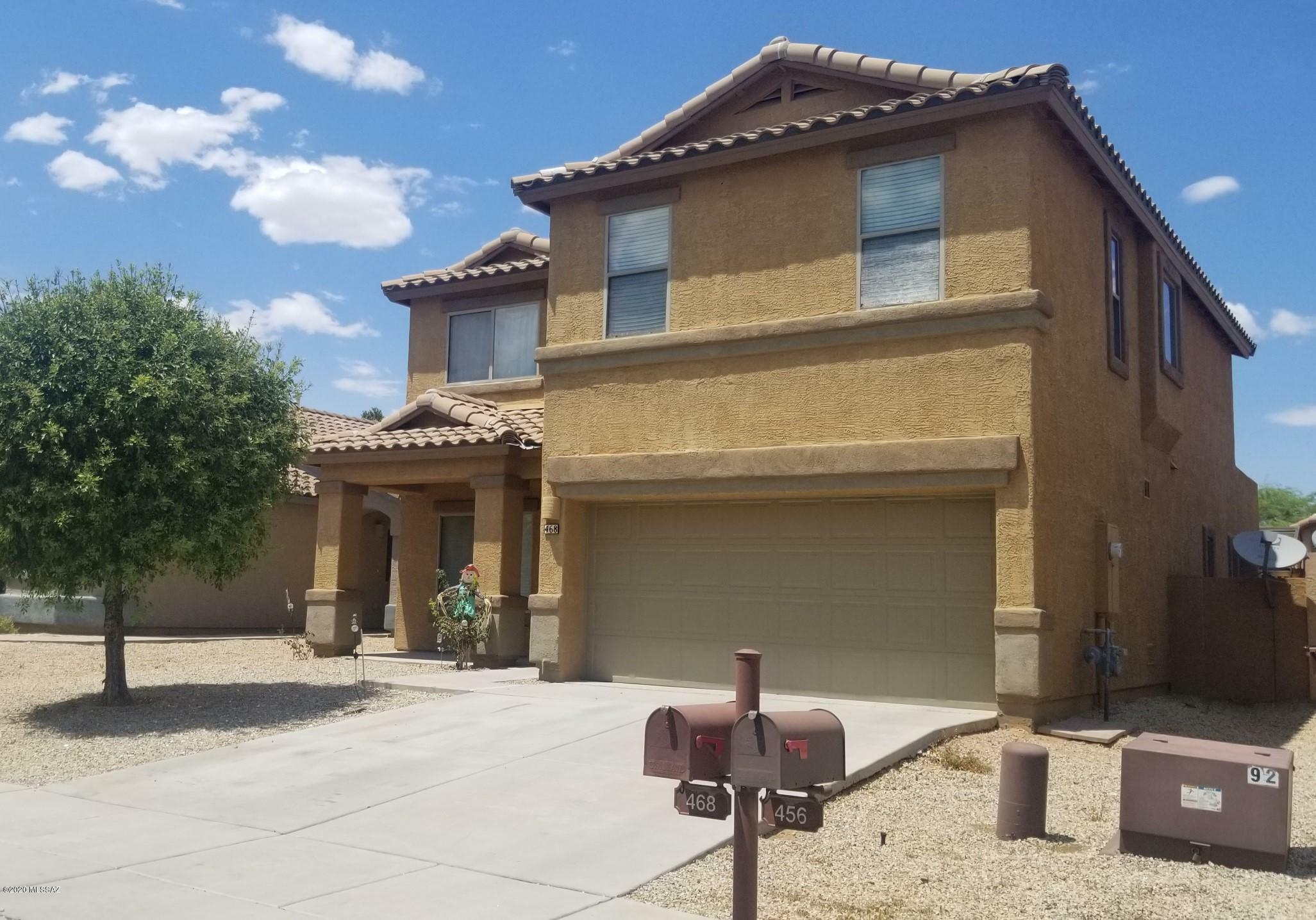 Property Photo:  468 W Calle Paso Suave  AZ 85629 