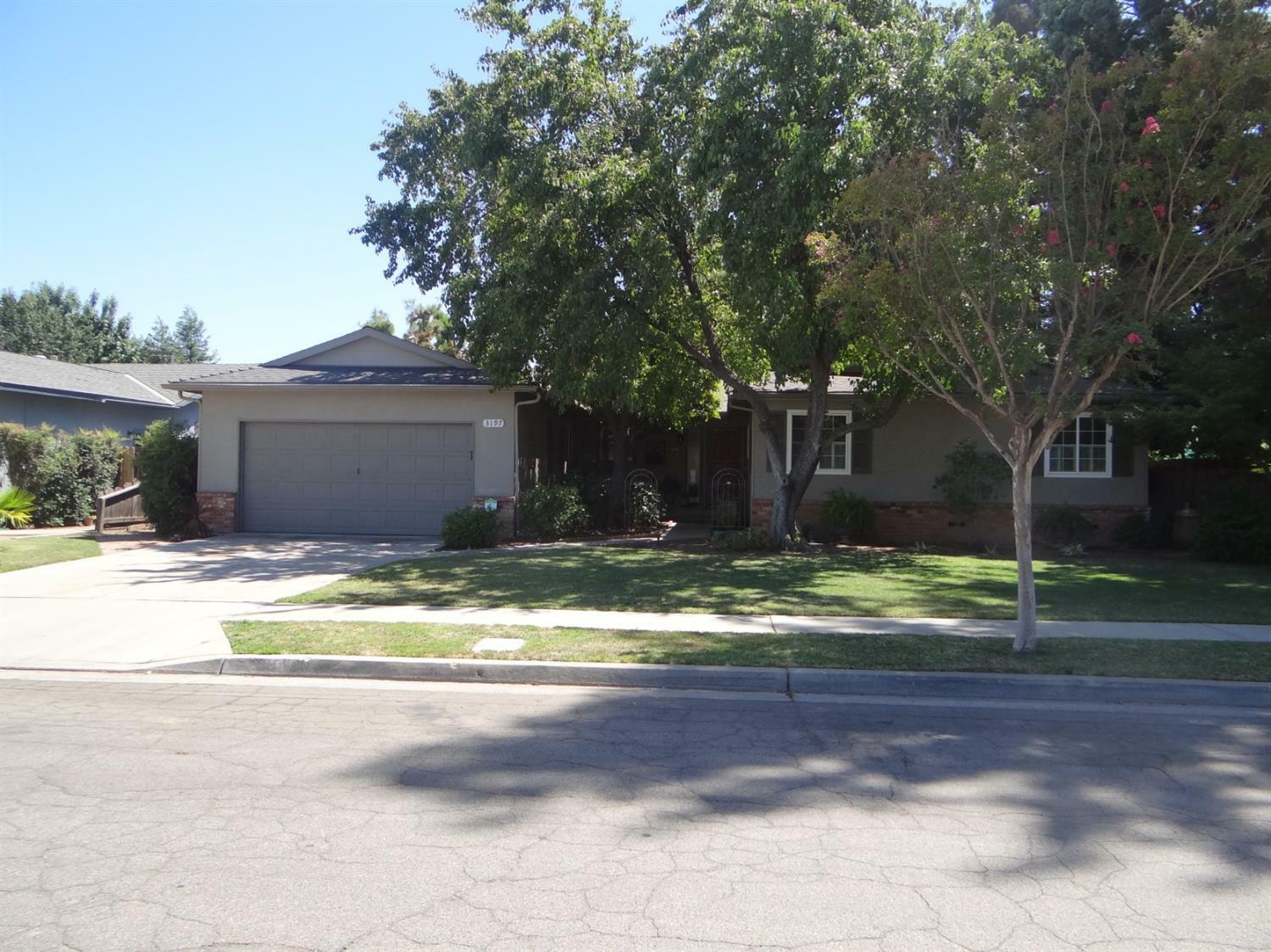 3197 W Morris Avenue  Fresno CA 93711 photo