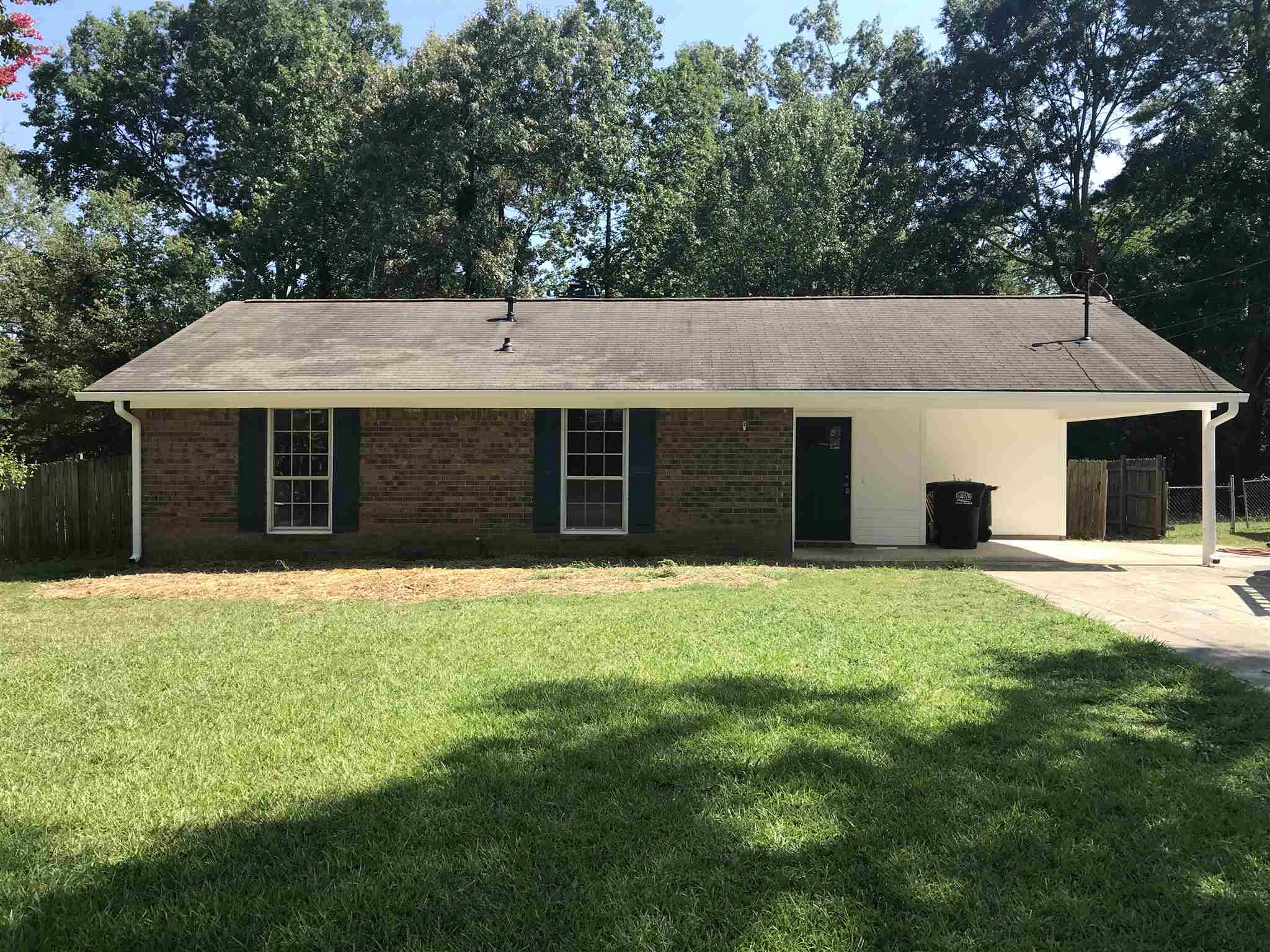 Property Photo: 615 Trove Drive GA 30165