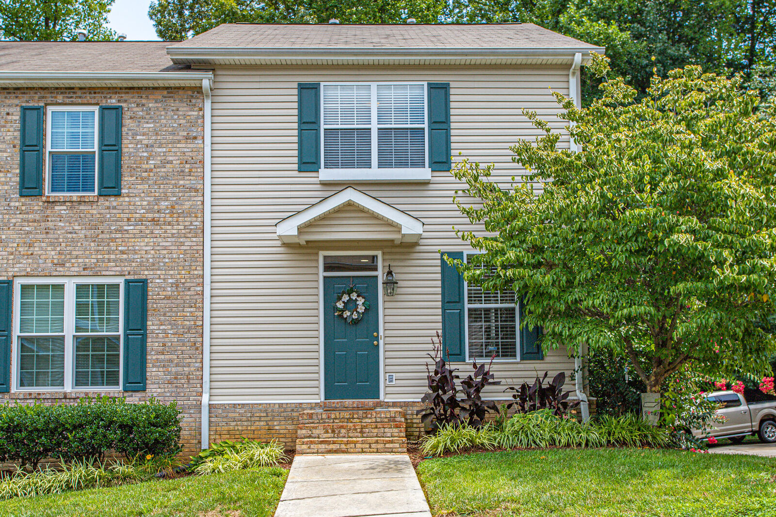 Property Photo: 10716 Prince Albert Way TN 37934