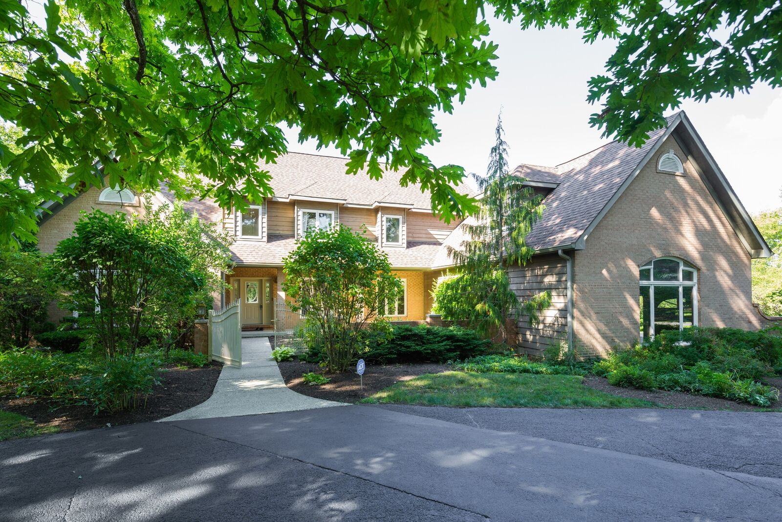 Property Photo:  14639 W Crabapple Drive  IL 60083 