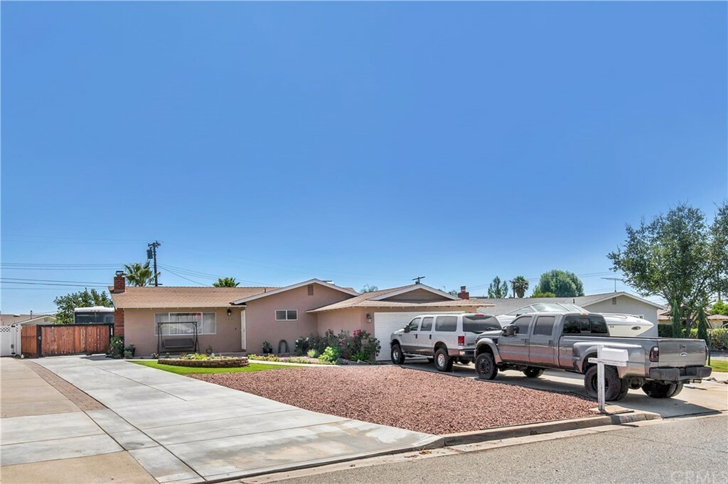 Property Photo:  285 Harruby Drive  CA 92320 