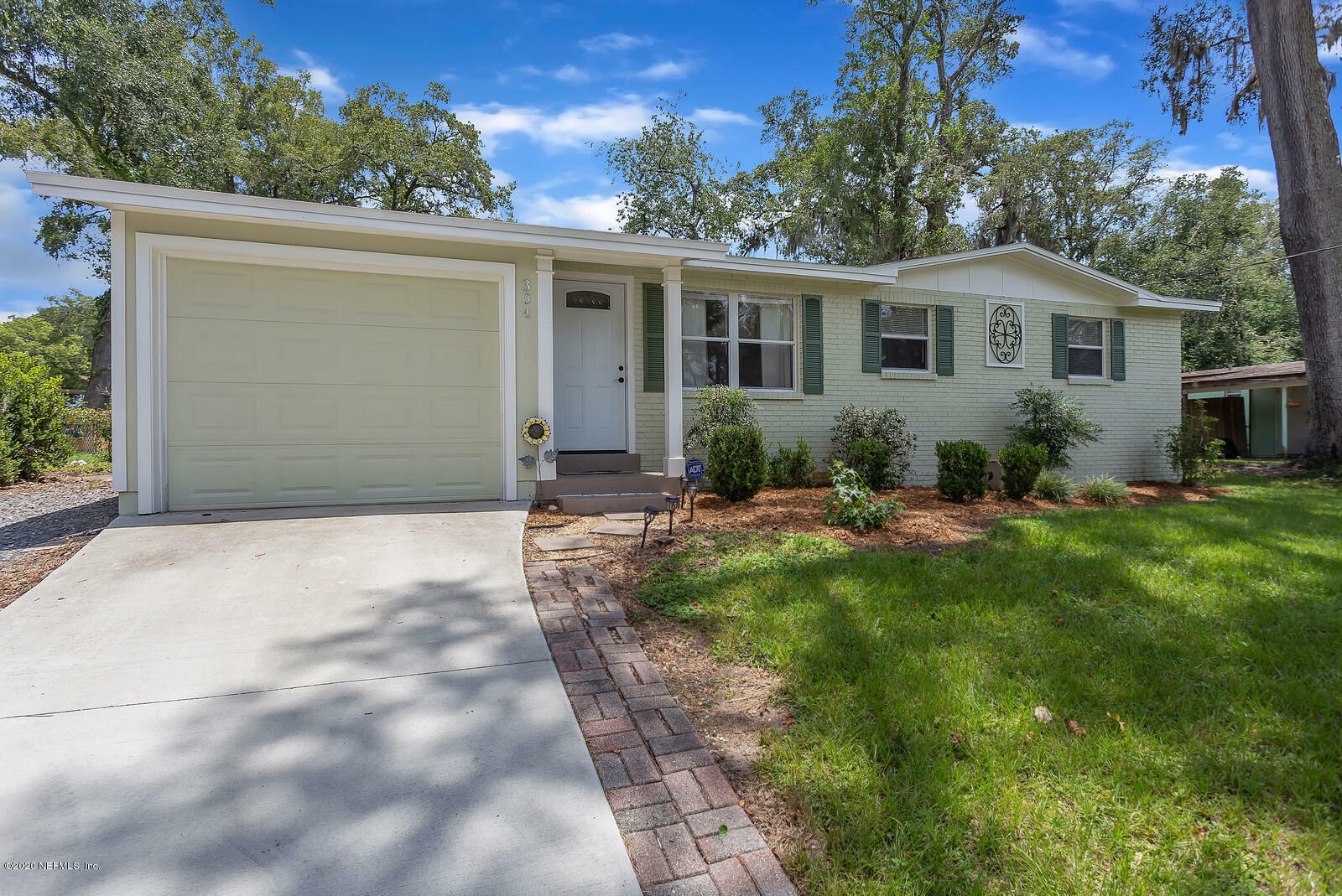 Property Photo:  304 Capella Road  FL 32073 