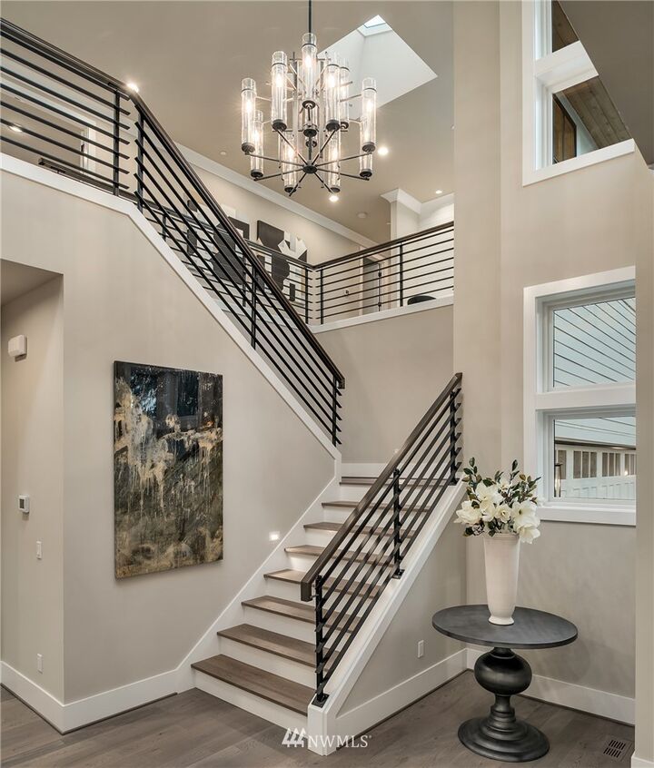 Property Photo:  10471 SE 19th Street  WA 98004 