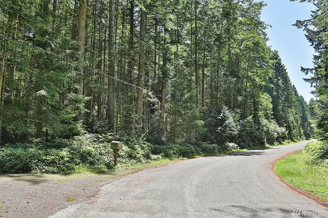 Property Photo: Xxx Pinewood Cir WA 98260