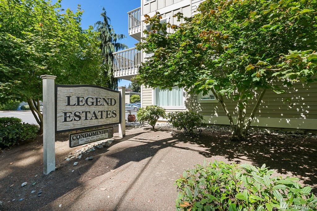 Property Photo:  7809 218th St SW 10  WA 98026 