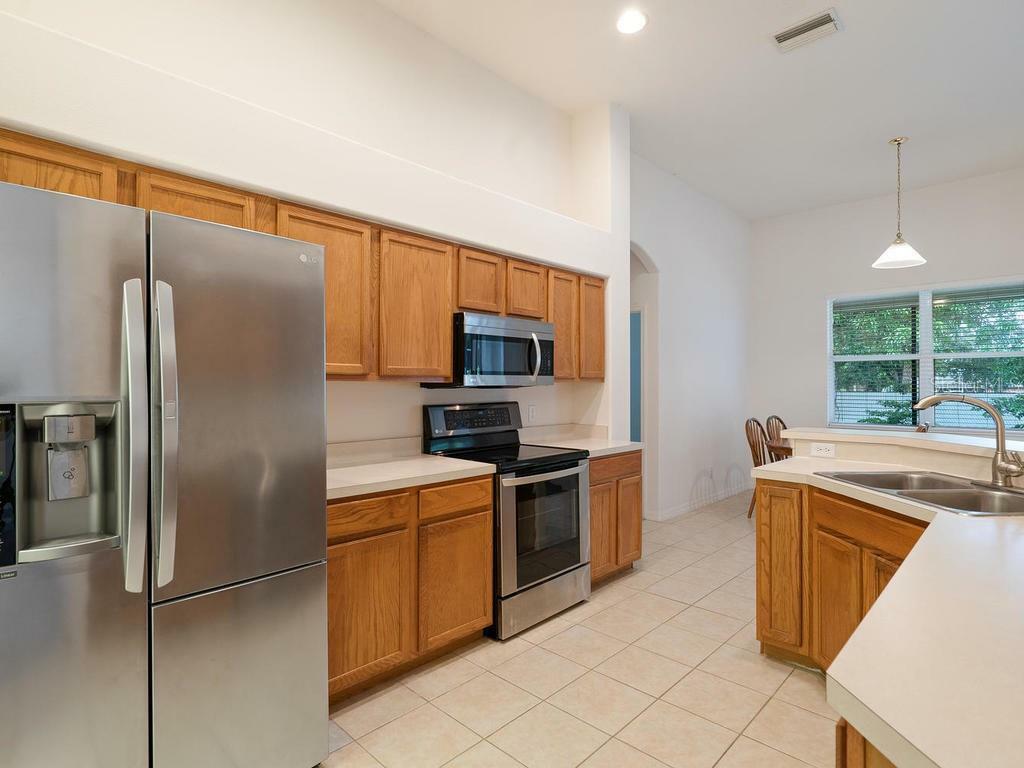 Property Photo:  3107 38th Terrace E  FL 34208 