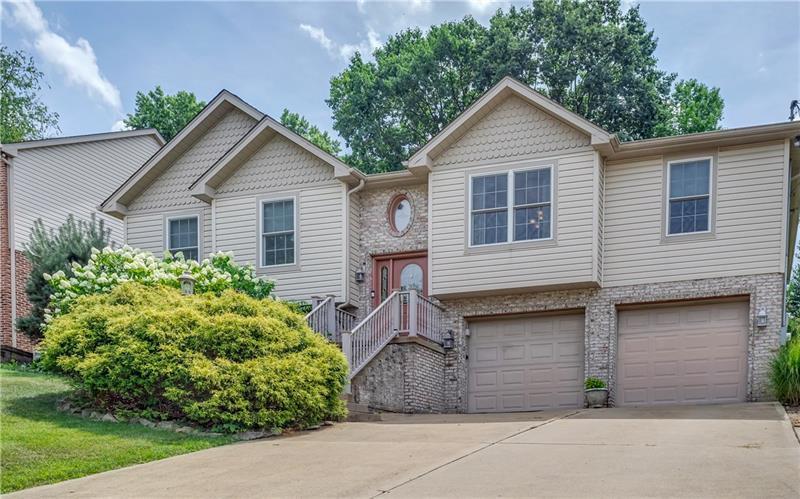 Property Photo: 452 Sharon Road PA 15108