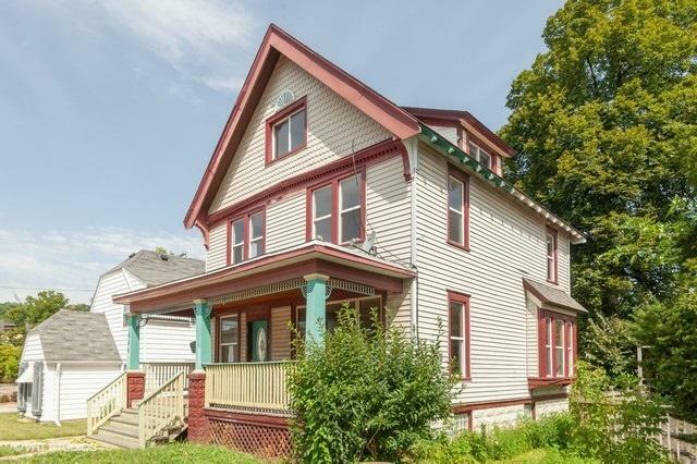 Property Photo: 444 Wisconsin Ave WI 53186
