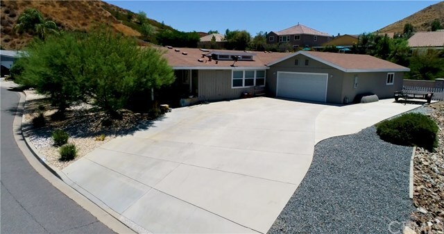 Property Photo:  23425 Big Tee Drive  CA 92587 