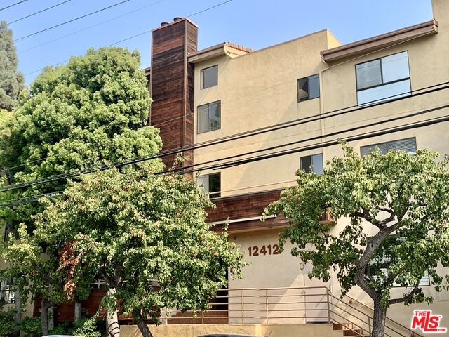 12412 Texas Ave 302  Los Angeles CA 90025 photo