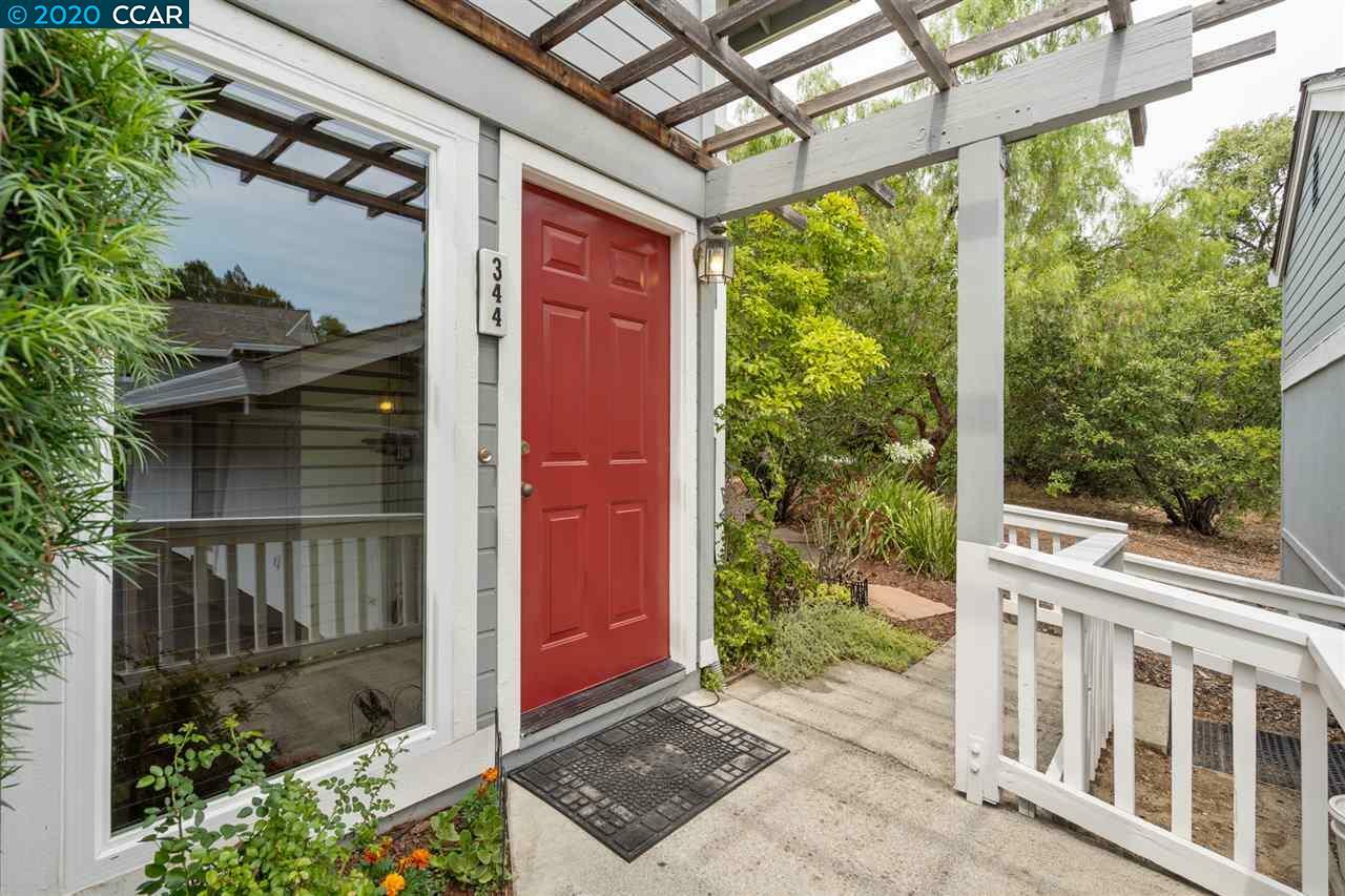 Property Photo:  344 Grapevine Pl  CA 94523 