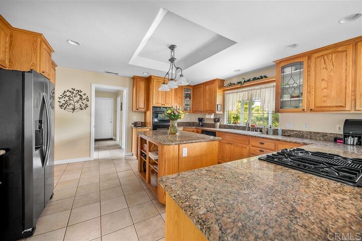 Property Photo: 10525 Burned Oak Ln CA 92026