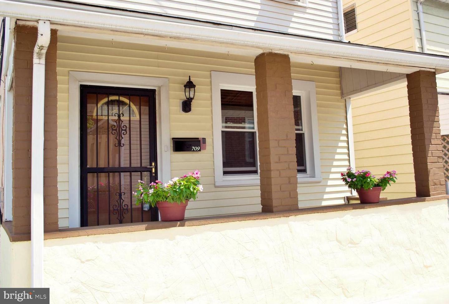 Property Photo:  260 Washington Street  PA 19405 