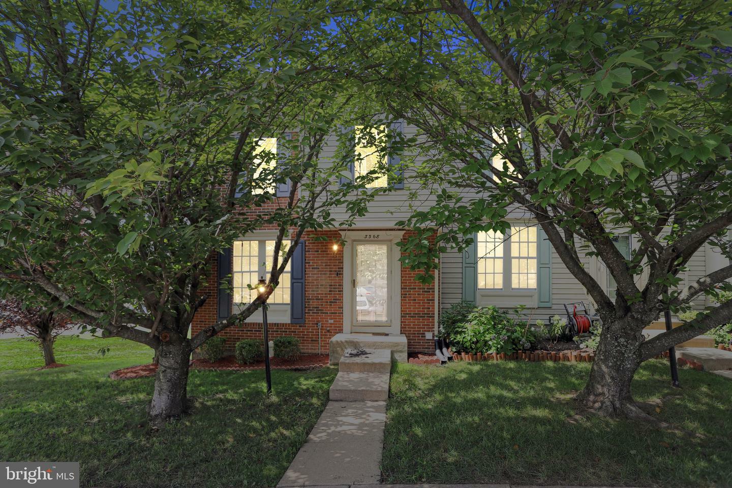 Property Photo: 3368 Canton Court VA 22026