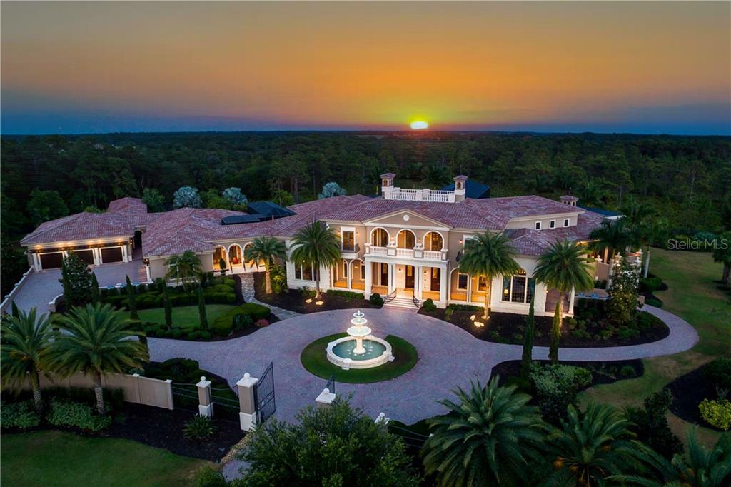 Property Photo: 8499 Lindrick Lane FL 34202