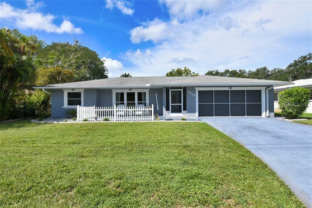 Property Photo:  4214 Tee Road  FL 34235 