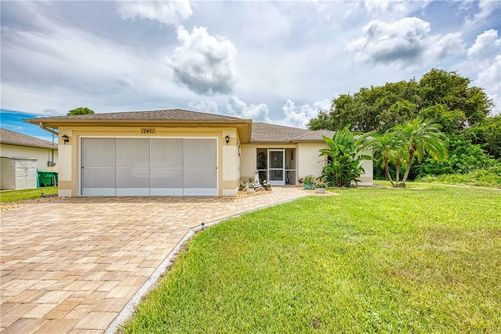 Property Photo:  12451 Kneeland Terrace  FL 33981 