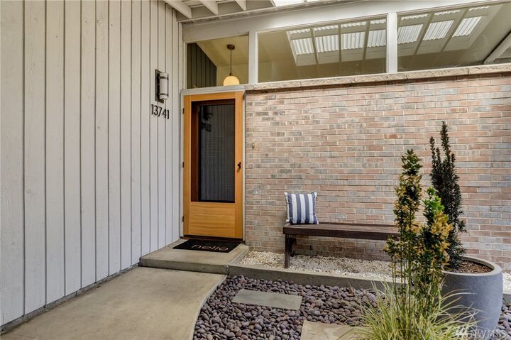 Property Photo: 13741 Ashworth Avenue N WA 98133