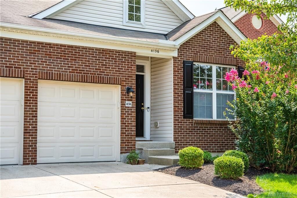 Property Photo:  4136 Grasmere Run  OH 45040