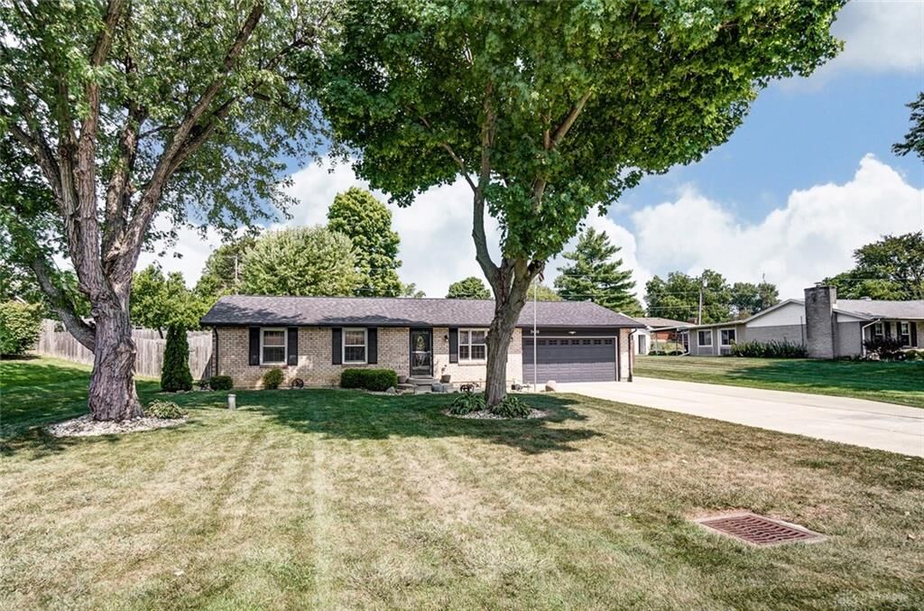 Property Photo: 3458 Sunnyside Drive OH 45430