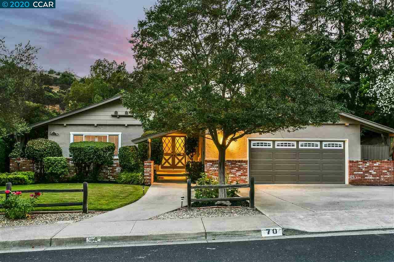 Property Photo: 70 Elderwood Dr CA 94523