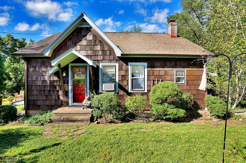 Property Photo: 75 Tuttle Ave NJ 07921