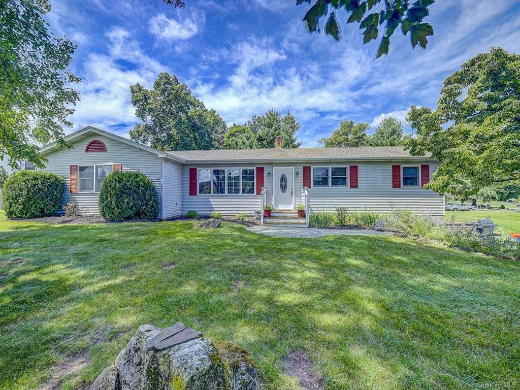 Property Photo:  5 Wright Road  NY 10918 