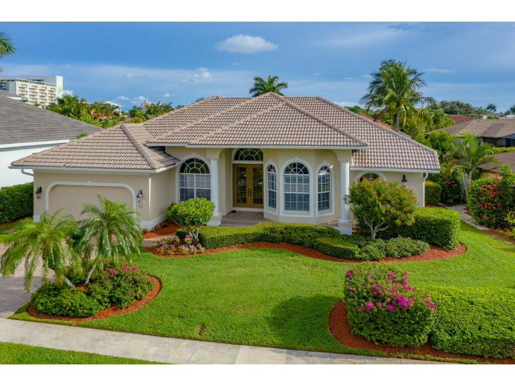 Property Photo: 991 Mendel Avenue FL 34145