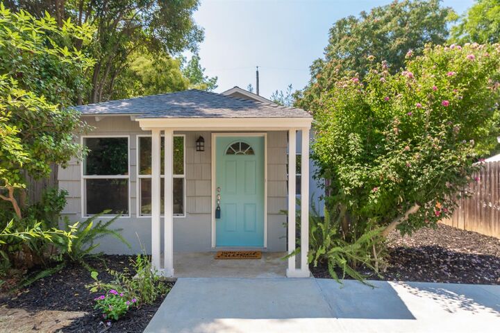 3740 1st Avenue  Sacramento CA 95817 photo