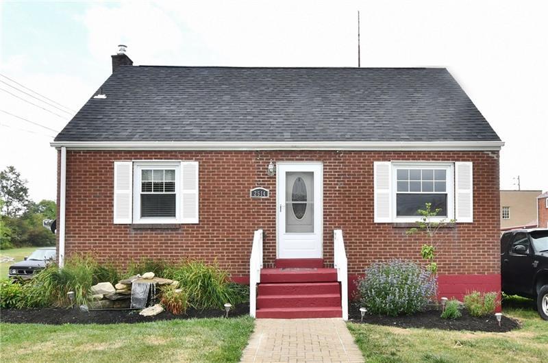 Property Photo: 2514 Alberta Cir PA 15122