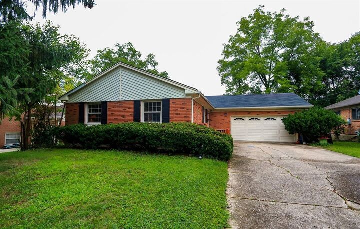 1017 Anderson Hills Dr  Anderson Twp OH 45230 photo