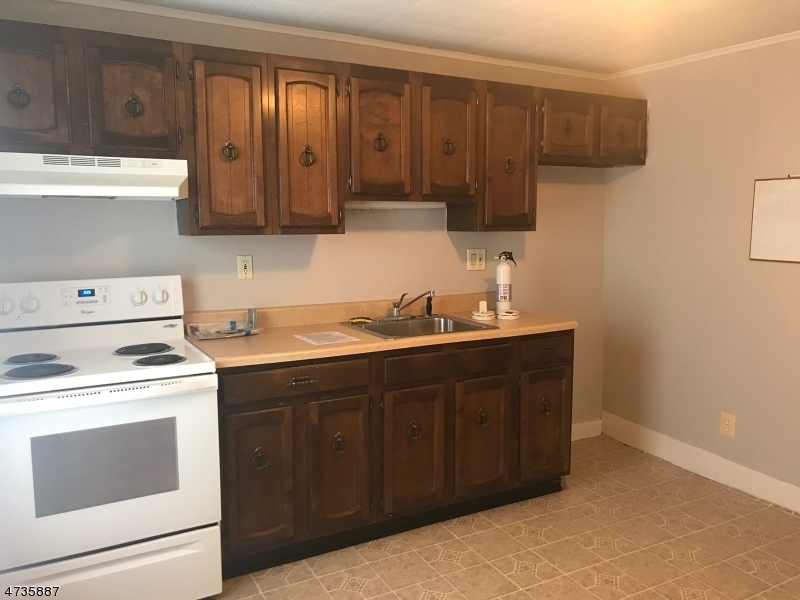 Property Photo:  218 Cabot Ave 2 Fl  NJ 08837 