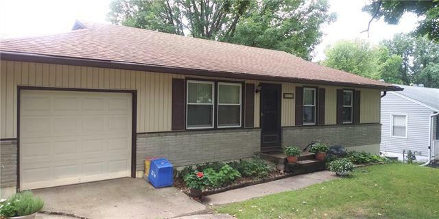 Property Photo:  5239 NE 42nd Terrace  MO 64117 