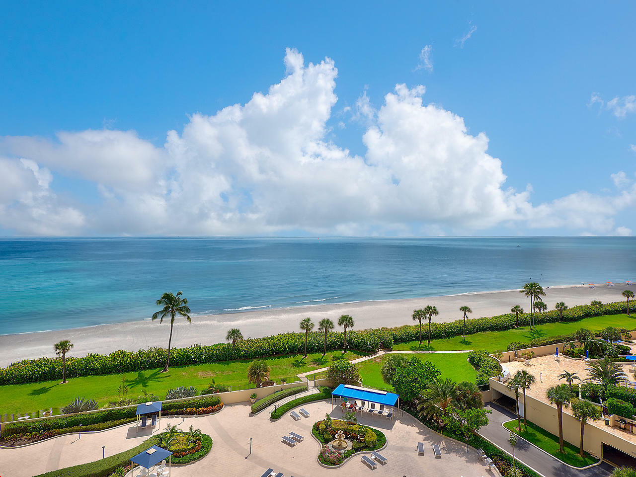 Property Photo:  200 Ocean Trail Way 904  FL 33477 