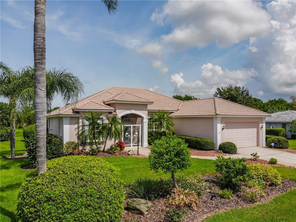 Property Photo: 421 Signorelli Drive FL 34275