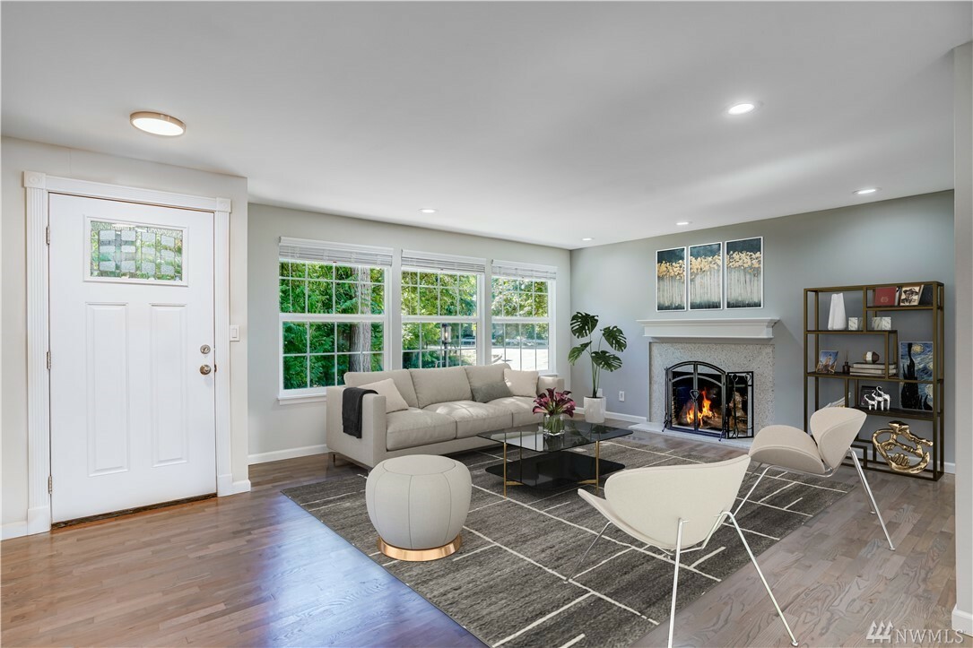 Property Photo: 17803 33rd Ave NE WA 98155