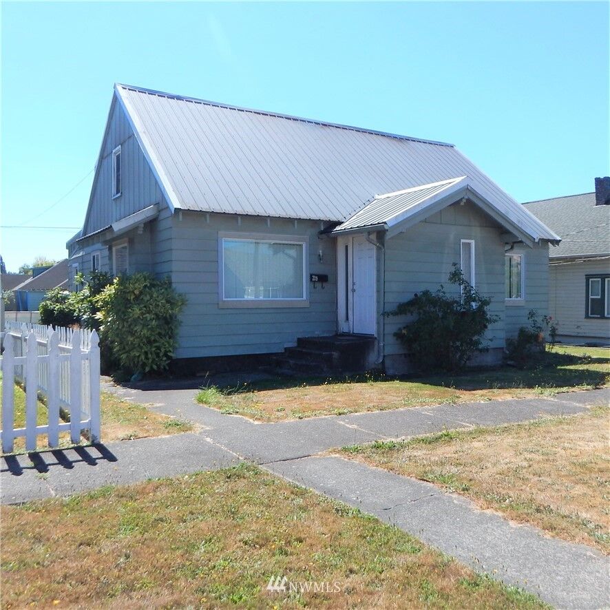 Property Photo: 219 SW Alfred Street WA 98532